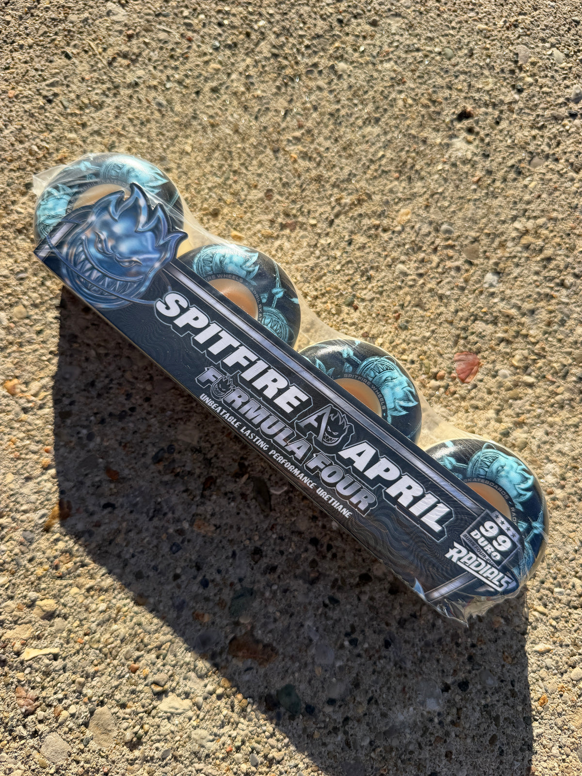 Spitfire x April F4 Radials 99a 54 mm