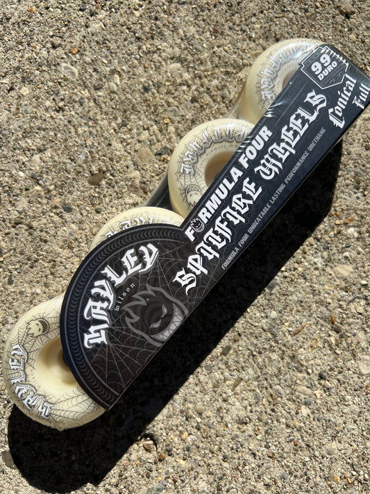 Spitfire F4 Hayley Webbed Conical Full White